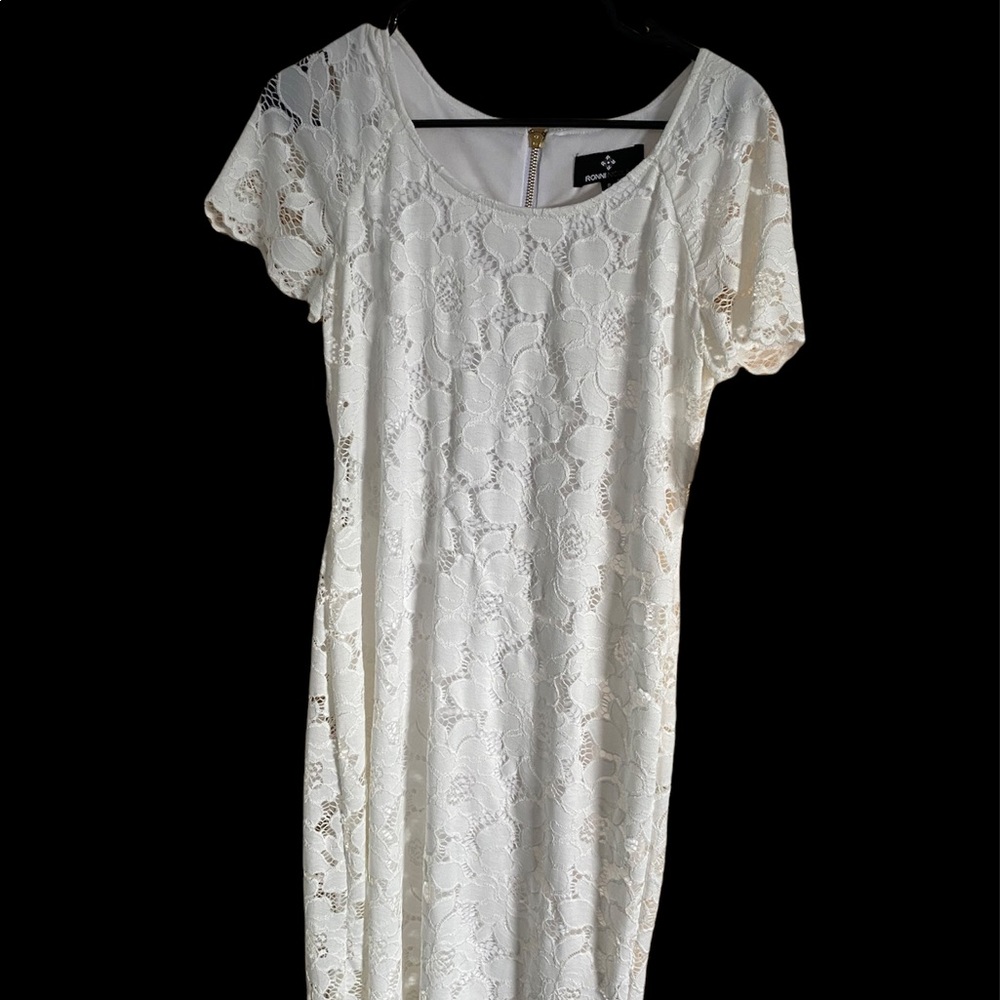 - White lace dress size 8 RonniNicole brand